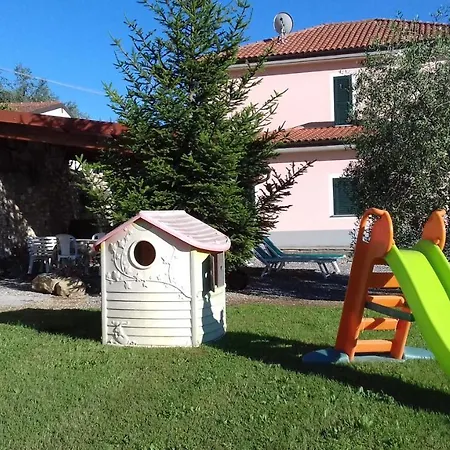 Tra Gli Ulivi * Molino Nuovo